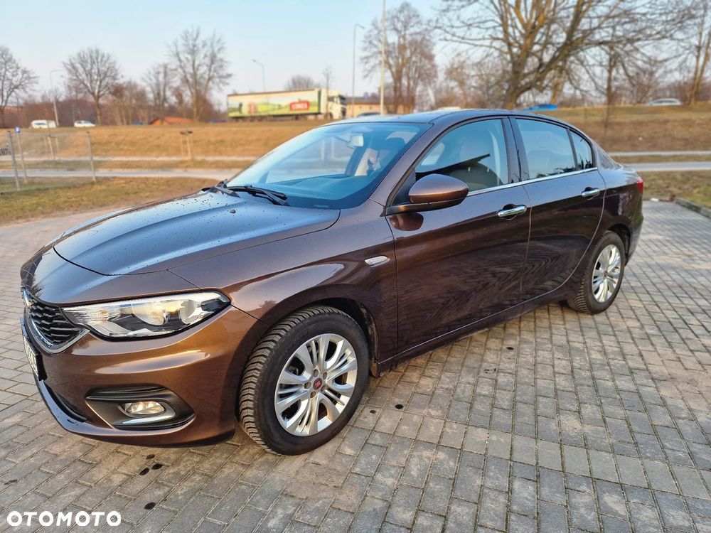 Fiat Tipo 1.4 16V Lounge - 1