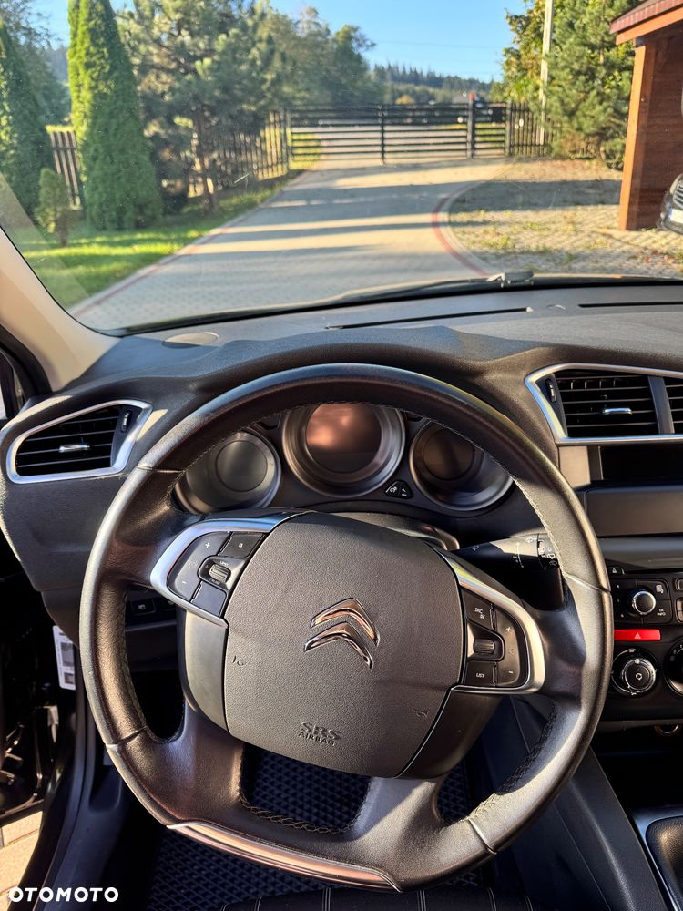 Citroën C4 1.6 VTi Exclusive - 18