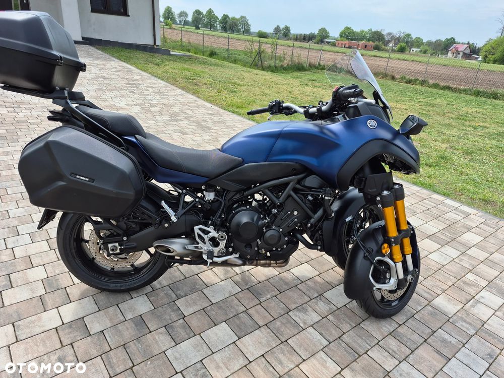 Yamaha NIKEN - 4