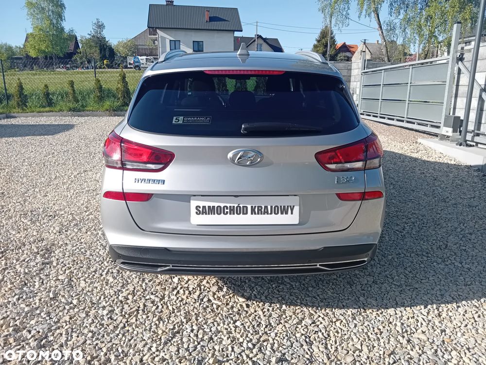 Hyundai i30 1.6 D Comfort - 19