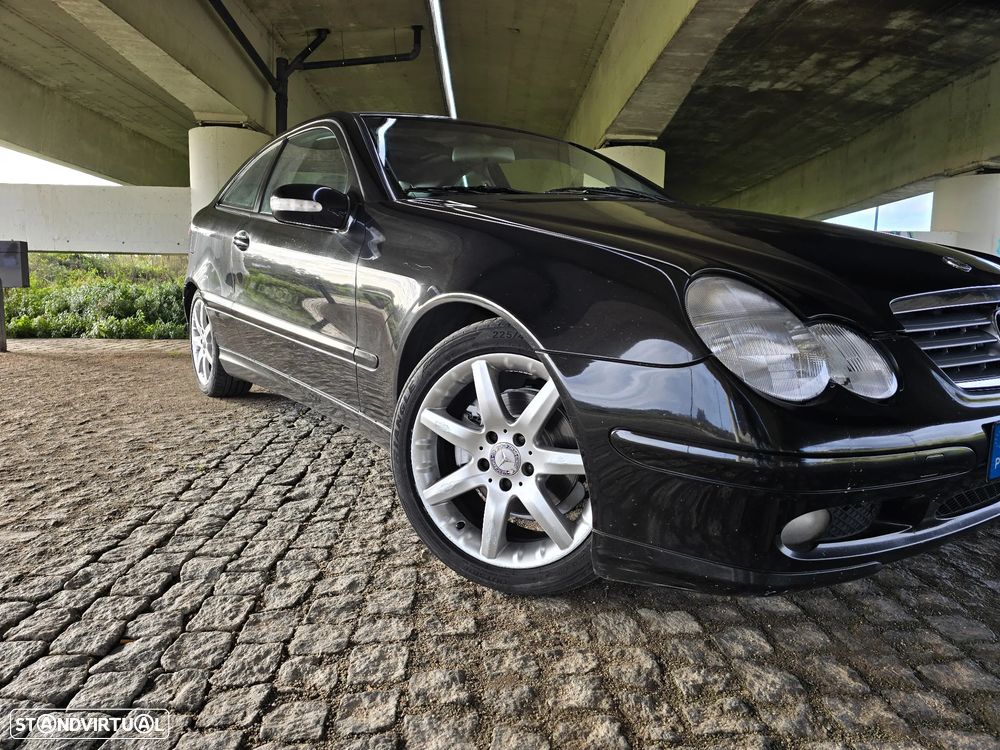 Mercedes-Benz C 220 - 17