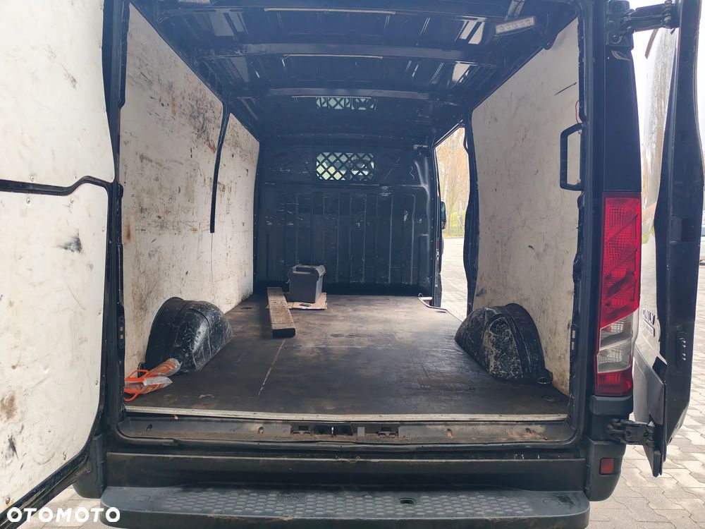 Iveco Daily 35-160 2.3 JTD Hi-Matic - 13