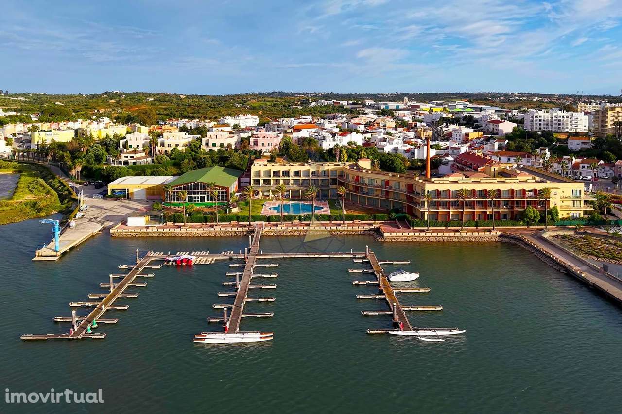 Apartamento moderno T1 com vista rio em Lagoa - Grande imagem: 4/34