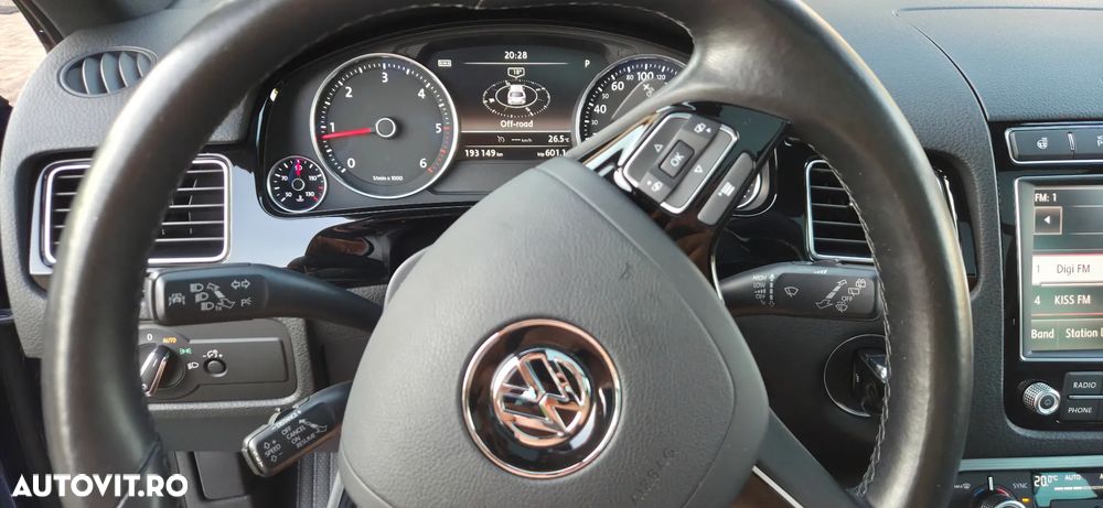Volkswagen Touareg 3.0 V6 TDI SCR Blue Motion DPF Automatik Terrain Tech Exclusive - 8