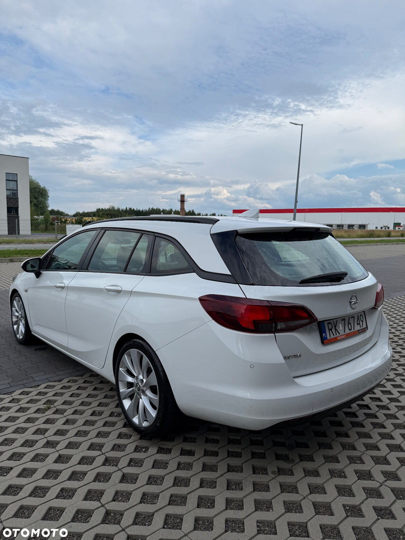 Opel Astra 1.6 D (CDTI) Sports Tourer Business - 4