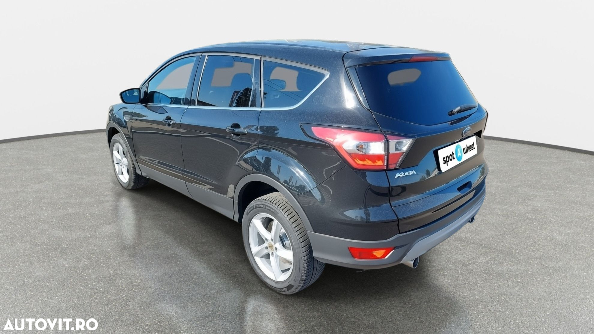Ford Kuga - 8