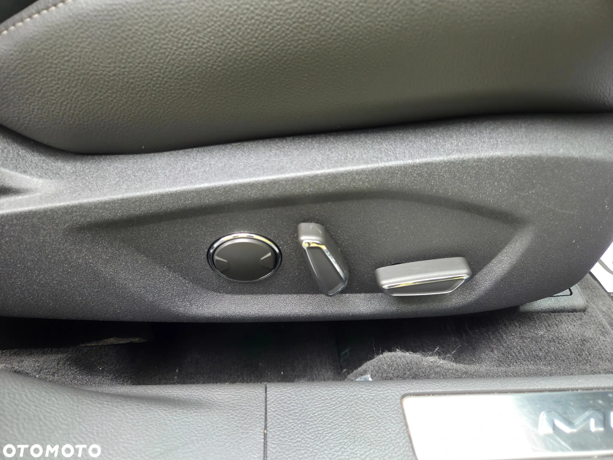Ford Mondeo 2.0 EcoBlue Trend - 21