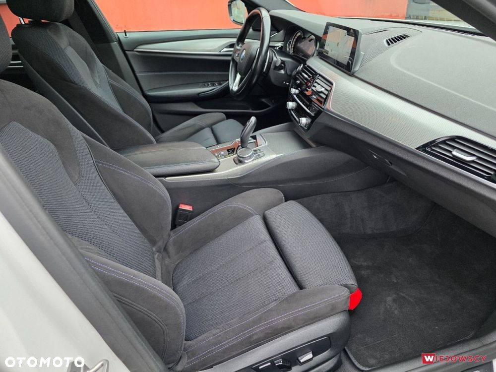 BMW Seria 5 530i xDrive M Sport sport - 19