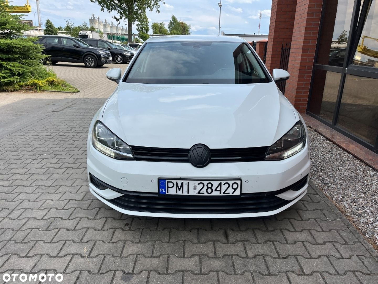 Volkswagen Golf - 5