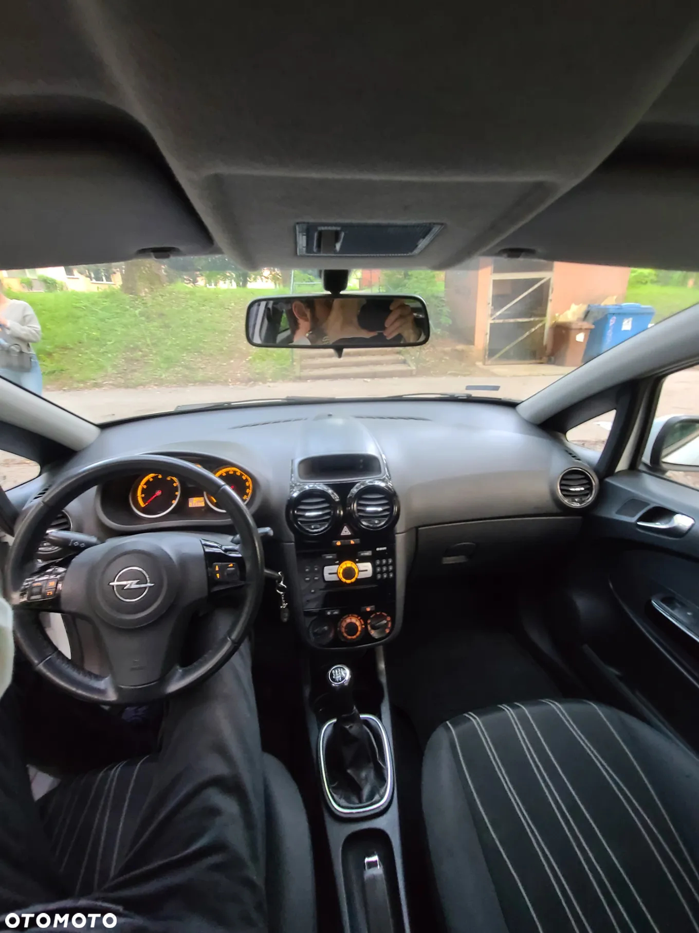 Opel Corsa - 16