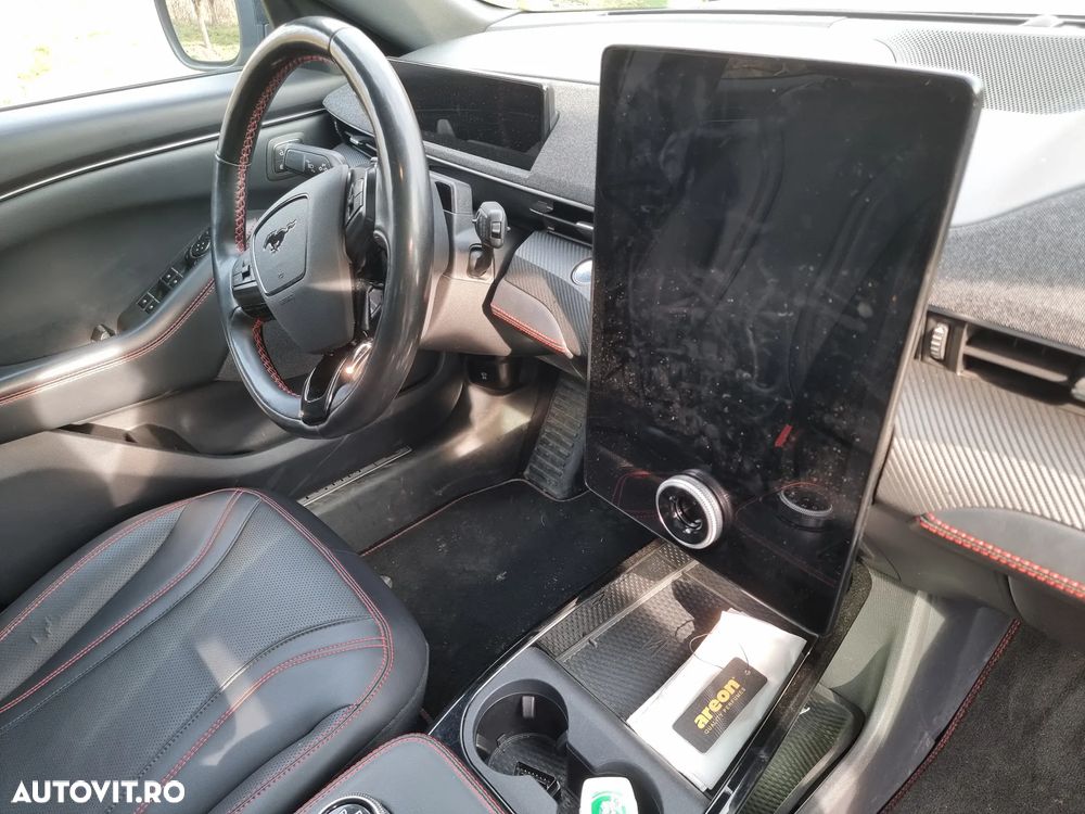 Ford Mustang Mach-E AWD PREMIUM - 7