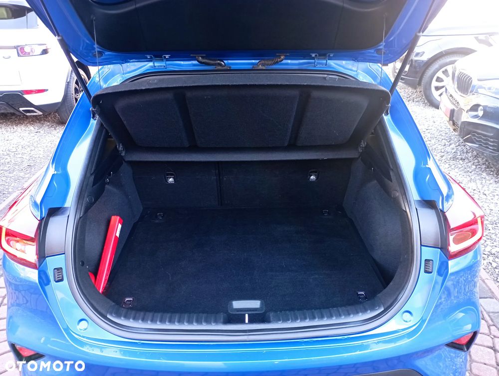 Kia XCeed 1.5 T-GDI M - 27