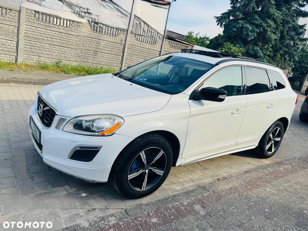 Volvo XC 60 D5 AWD Momentum - 1