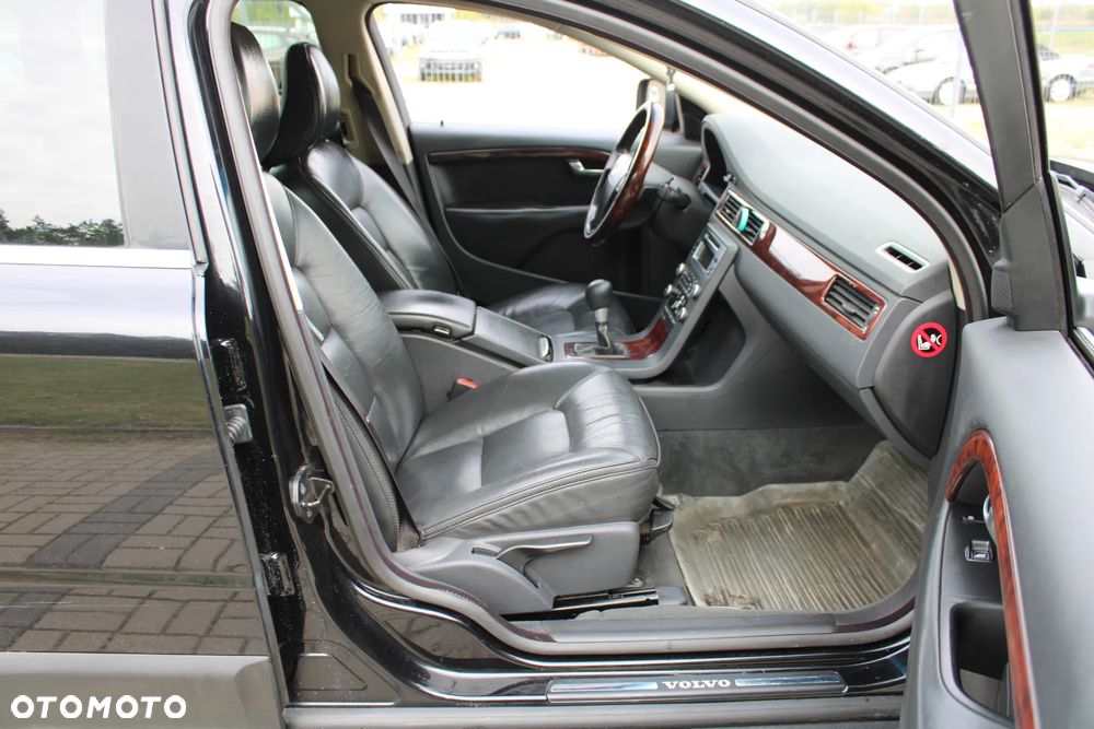 Volvo XC 70 D5 AWD Summum - 26