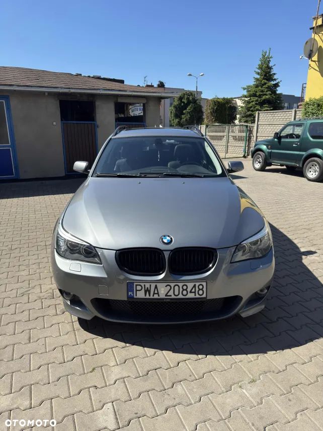 BMW Seria 5 520d - 2