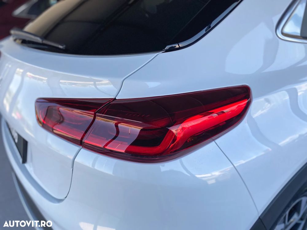 Kia XCeed 1.0 T-GDI 6MT City - 12