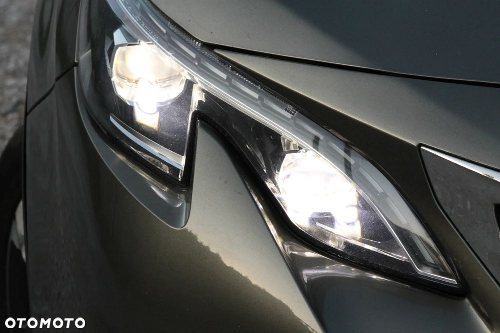 Peugeot 3008 BlueHDi 120 Stop & Start EAT6 Allure - 29