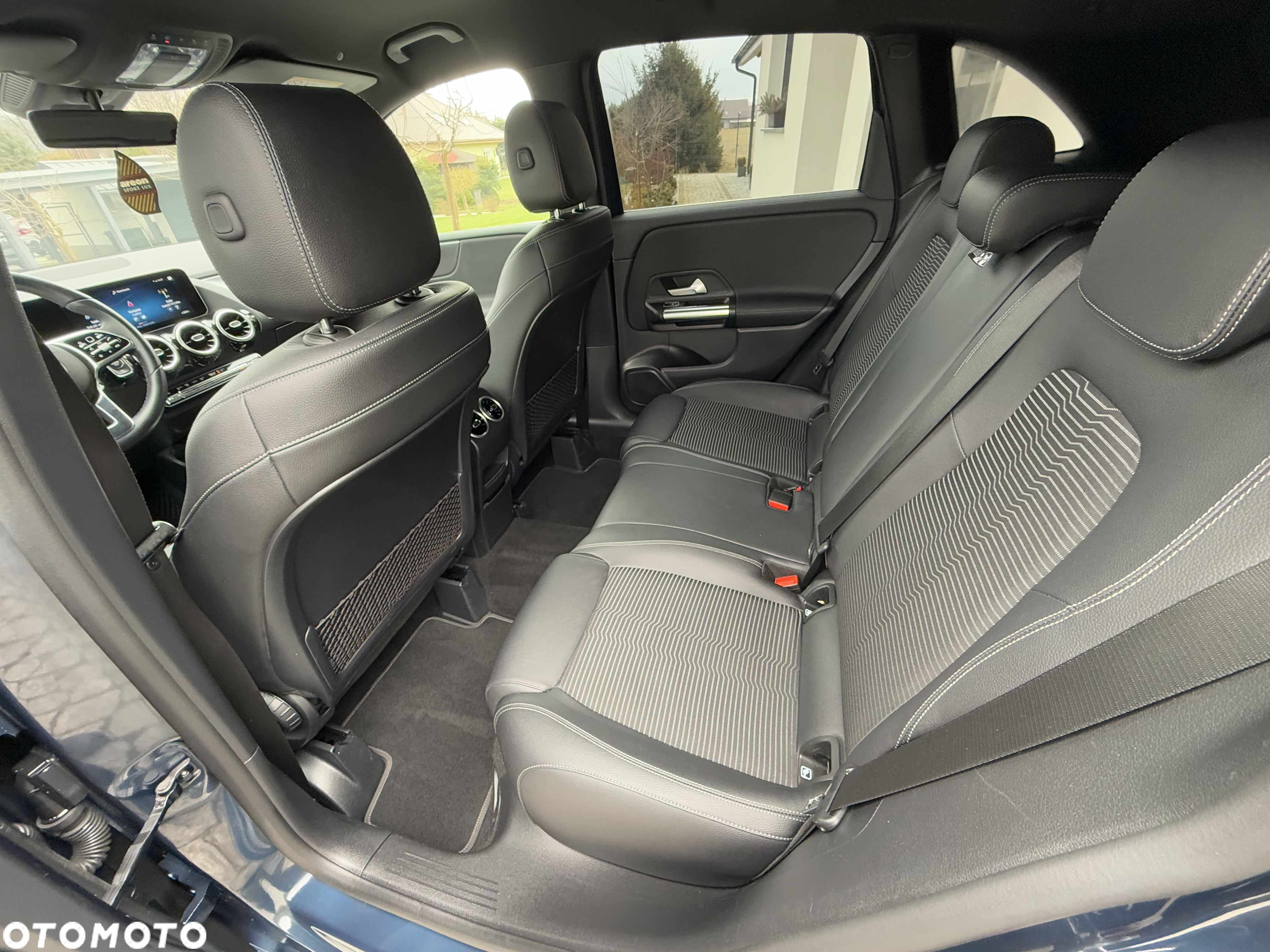 Mercedes-Benz Klasa B 200 d Progressive 8G-DCT - 26