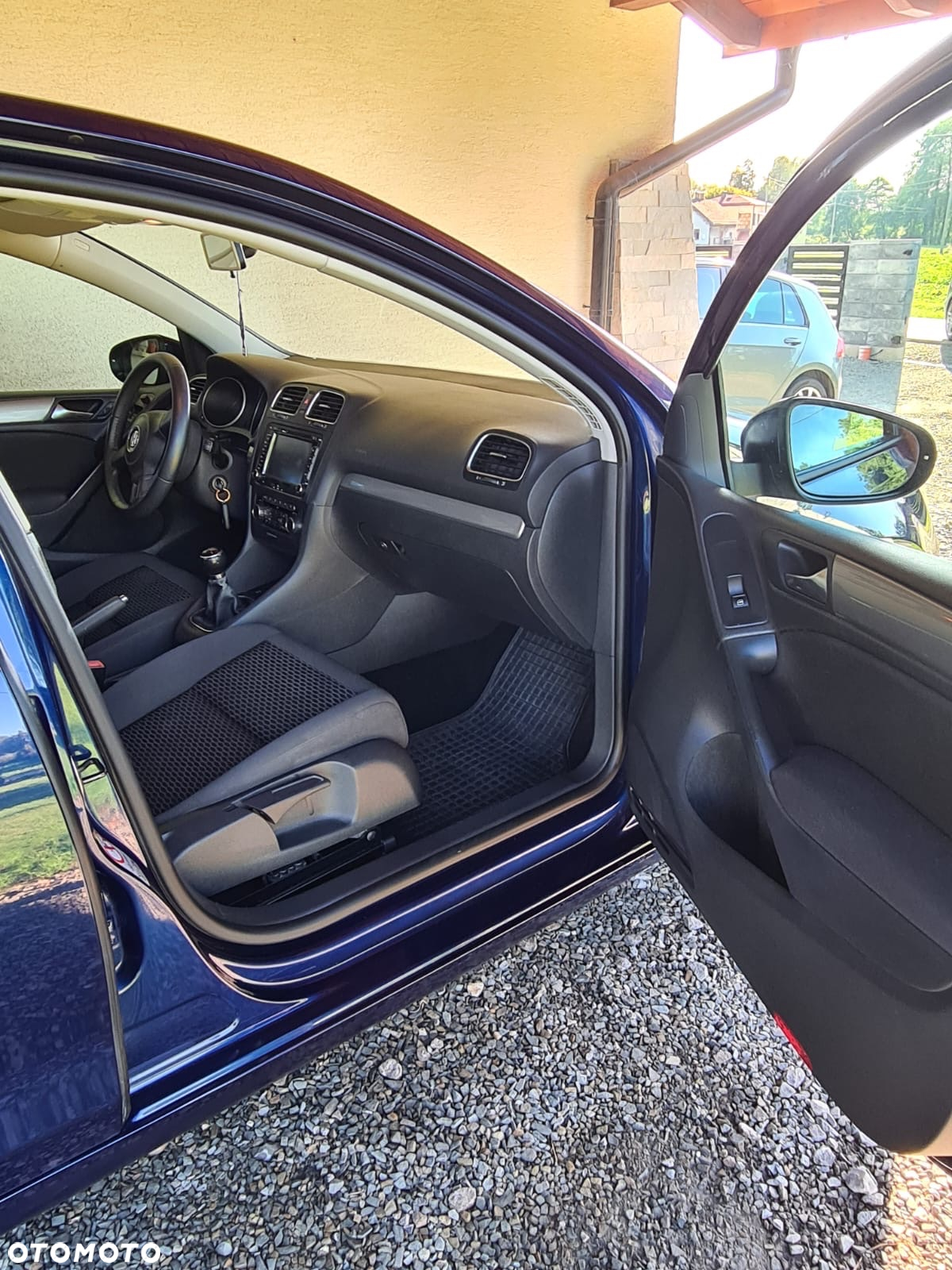 Volkswagen Golf VI 1.4 Comfortline - 25