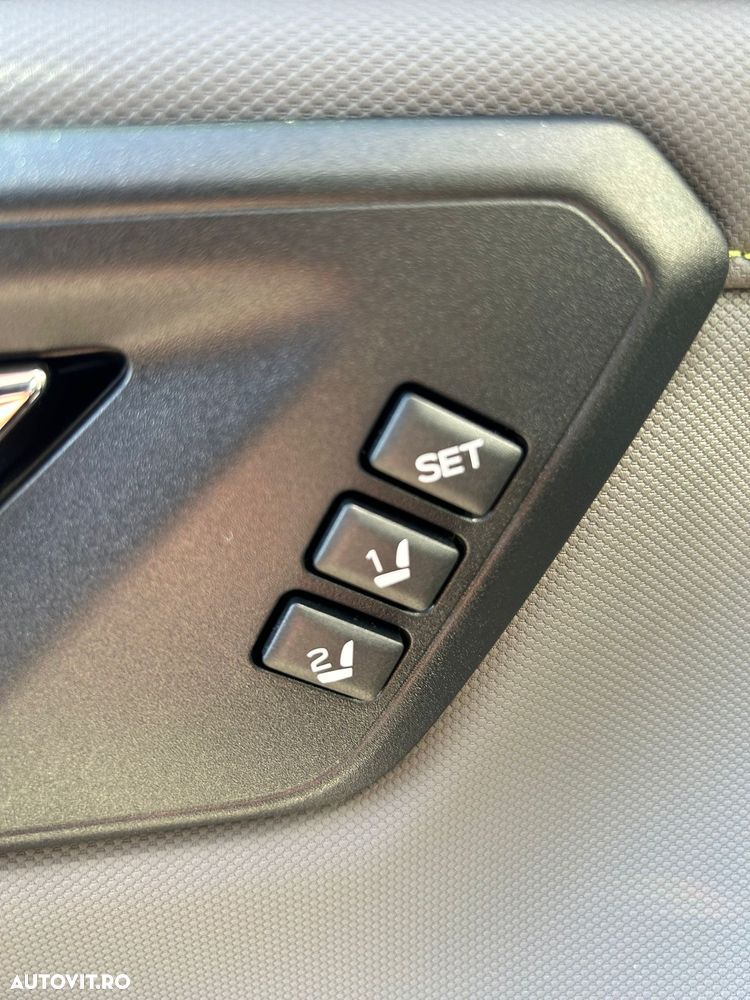 Subaru Forester 2.0 e-Boxer LinearTronic MHEV 4dventure - 14