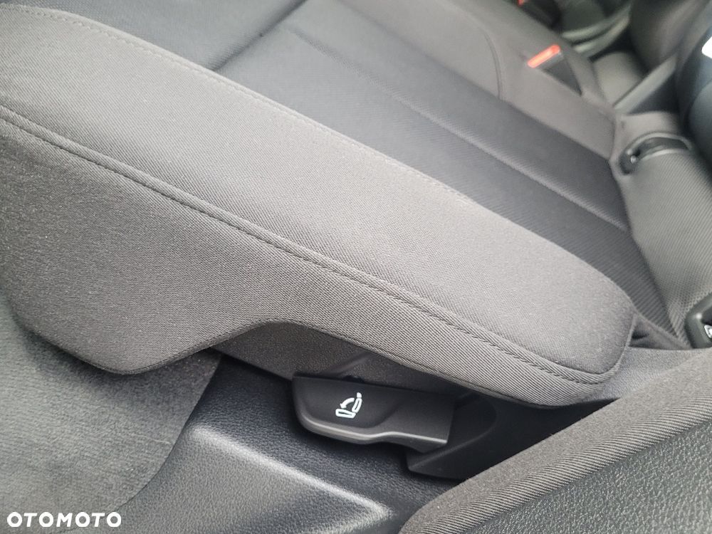 Audi Q5 40 TDI quattro S tronic S line - 29