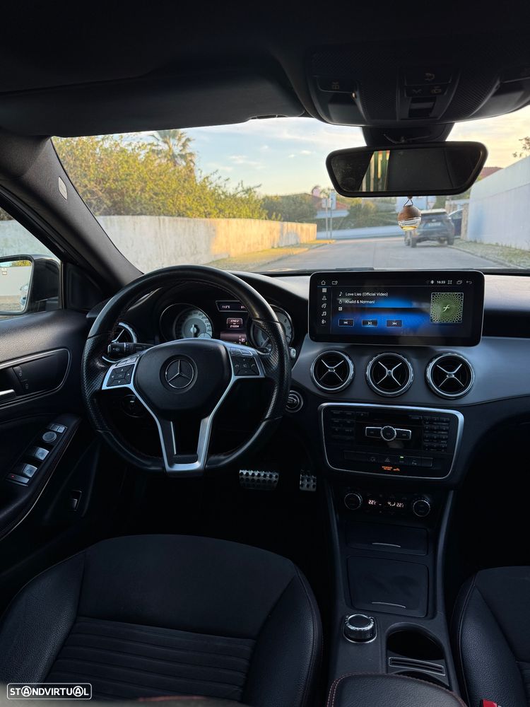 Mercedes-Benz GLA 220 CDi AMG Line - 9