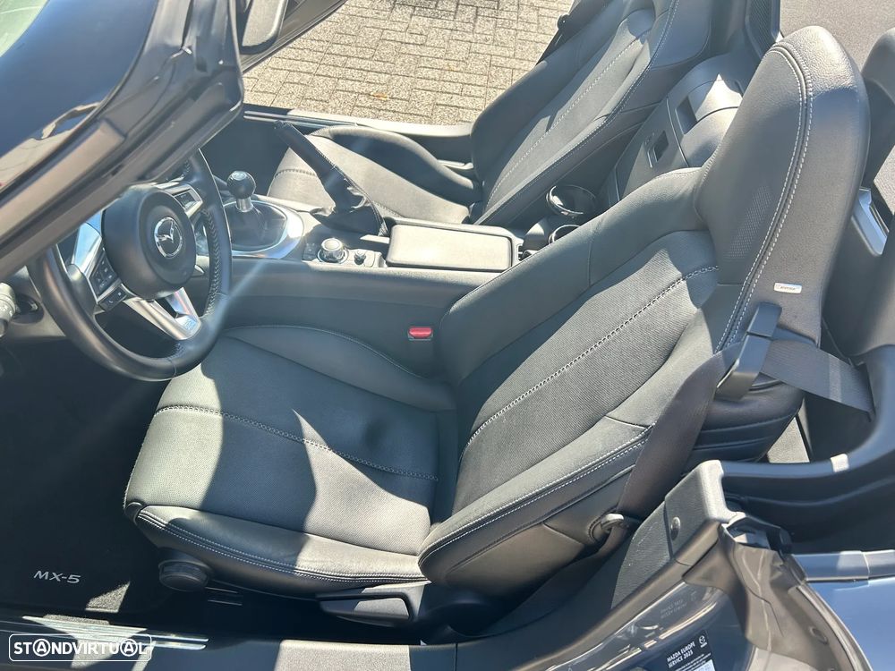 Mazda MX-5 - 8