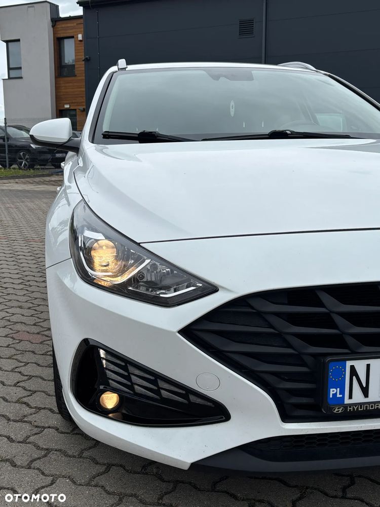 Hyundai i30 1.6 D Classic + - 7