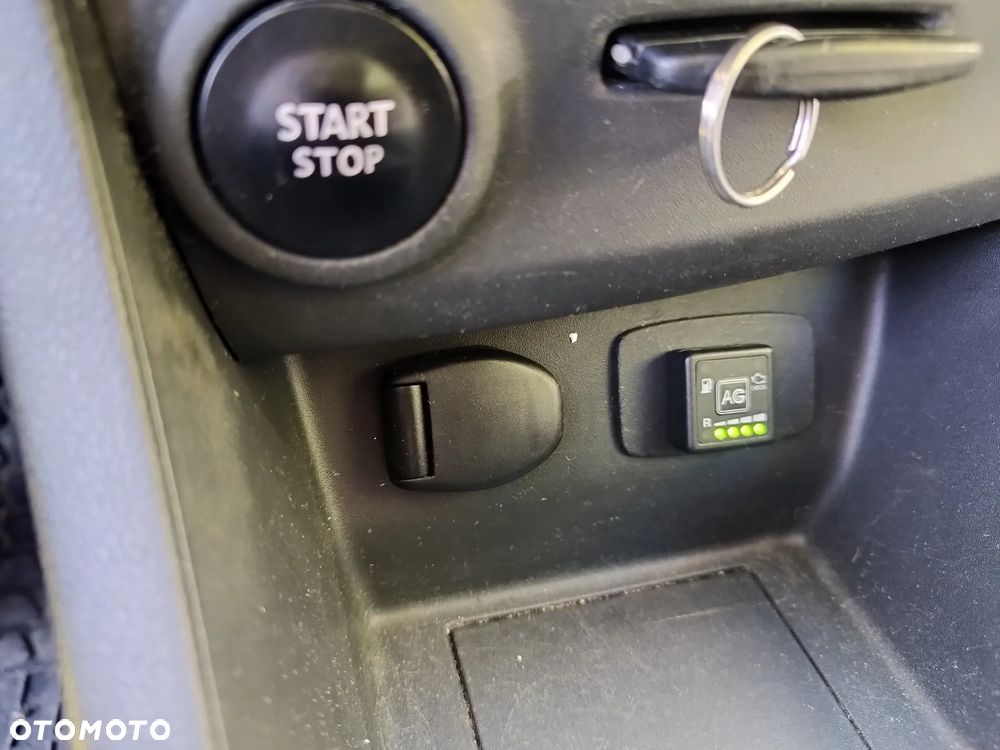 Renault Clio 0.9 Energy TCe Limited Plus - 13