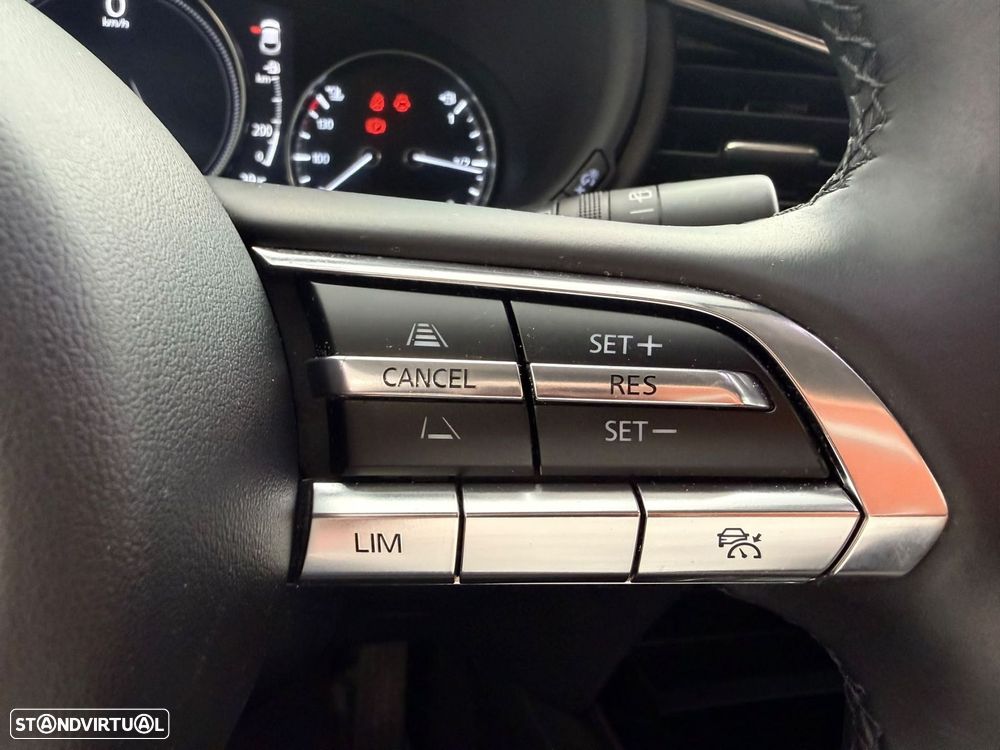 Mazda CX-30 2.0 Sky-G Evolve i-Active +Sport - 18