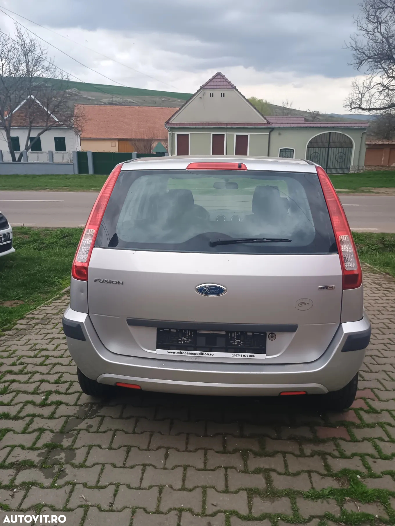 Ford Fusion 1.6 TDCI Fun - 12