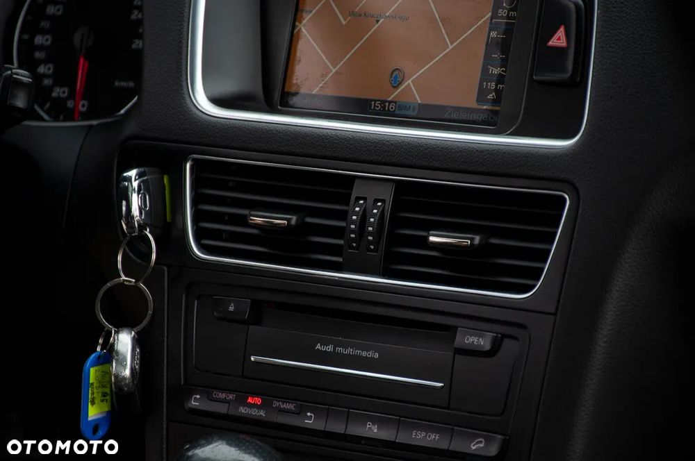 Audi Q5 2.0 TDI Quattro Stronic - 9