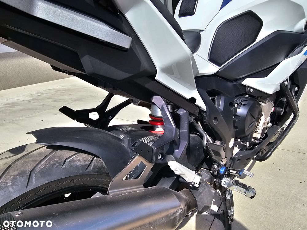 BMW XR - 26