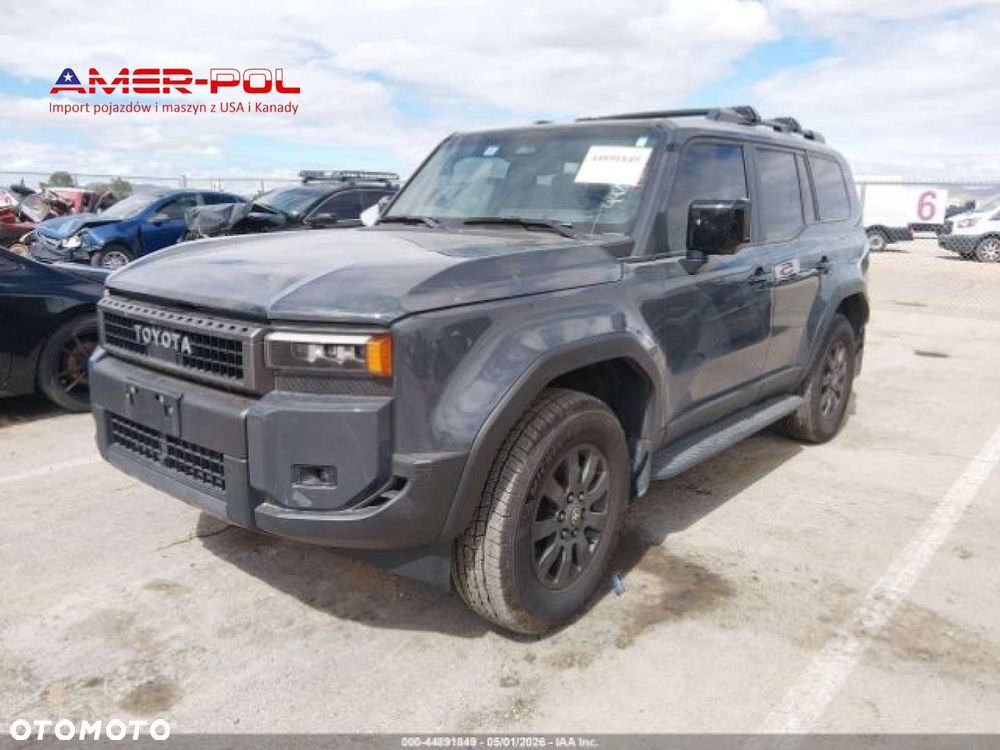 Toyota Land Cruiser - 2
