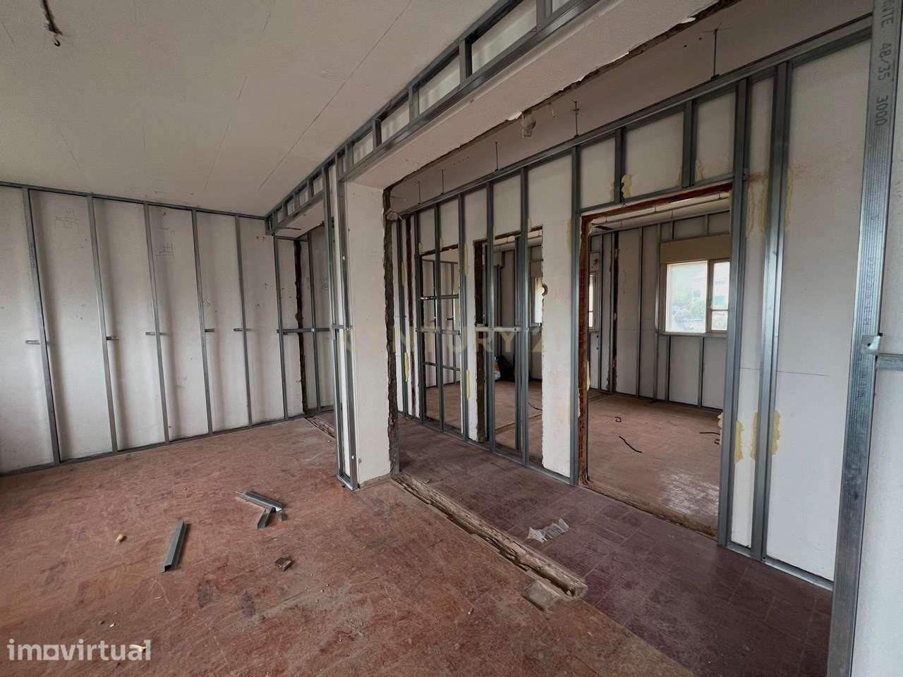 Apartamento com obras Iniciadas para personalização total! - Grande imagem: 2/5