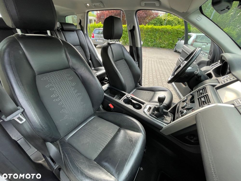 Land Rover Discovery Sport TD4 HSE Luxury - 17