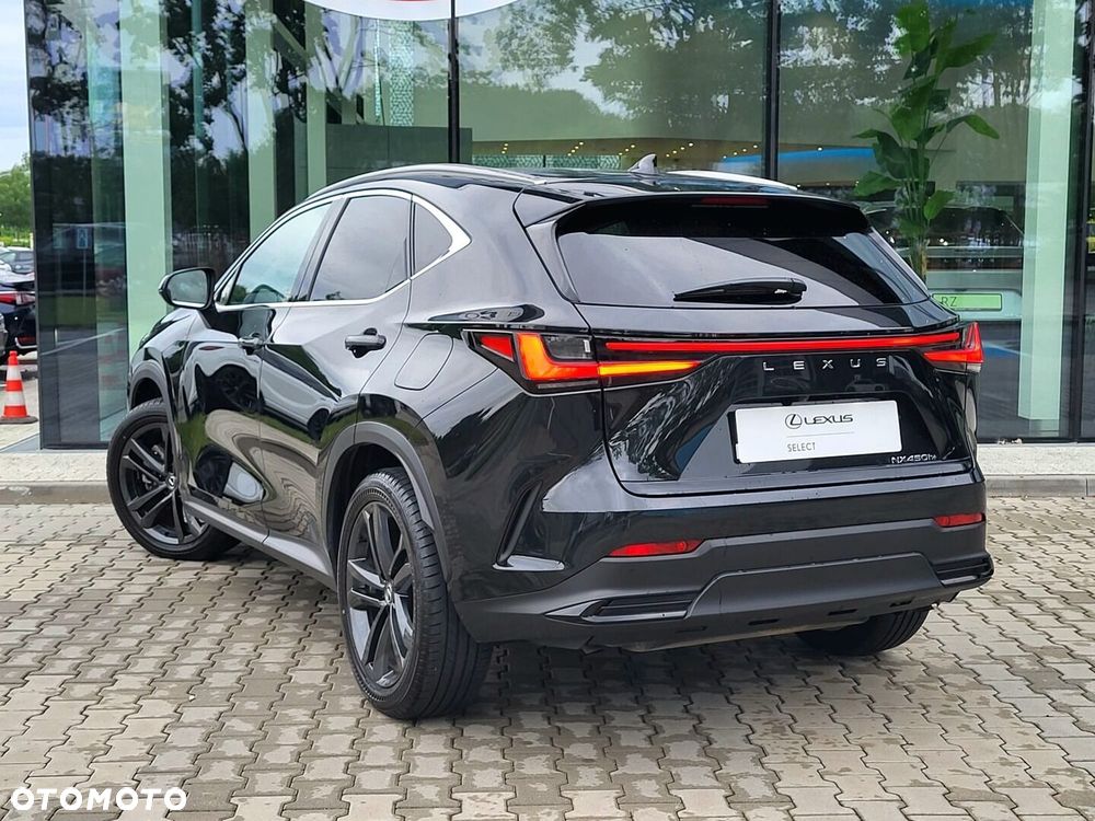Lexus NX - 11