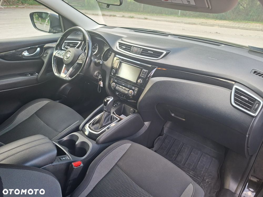 Nissan Qashqai 1.3 DIG-T Acenta DCT - 10