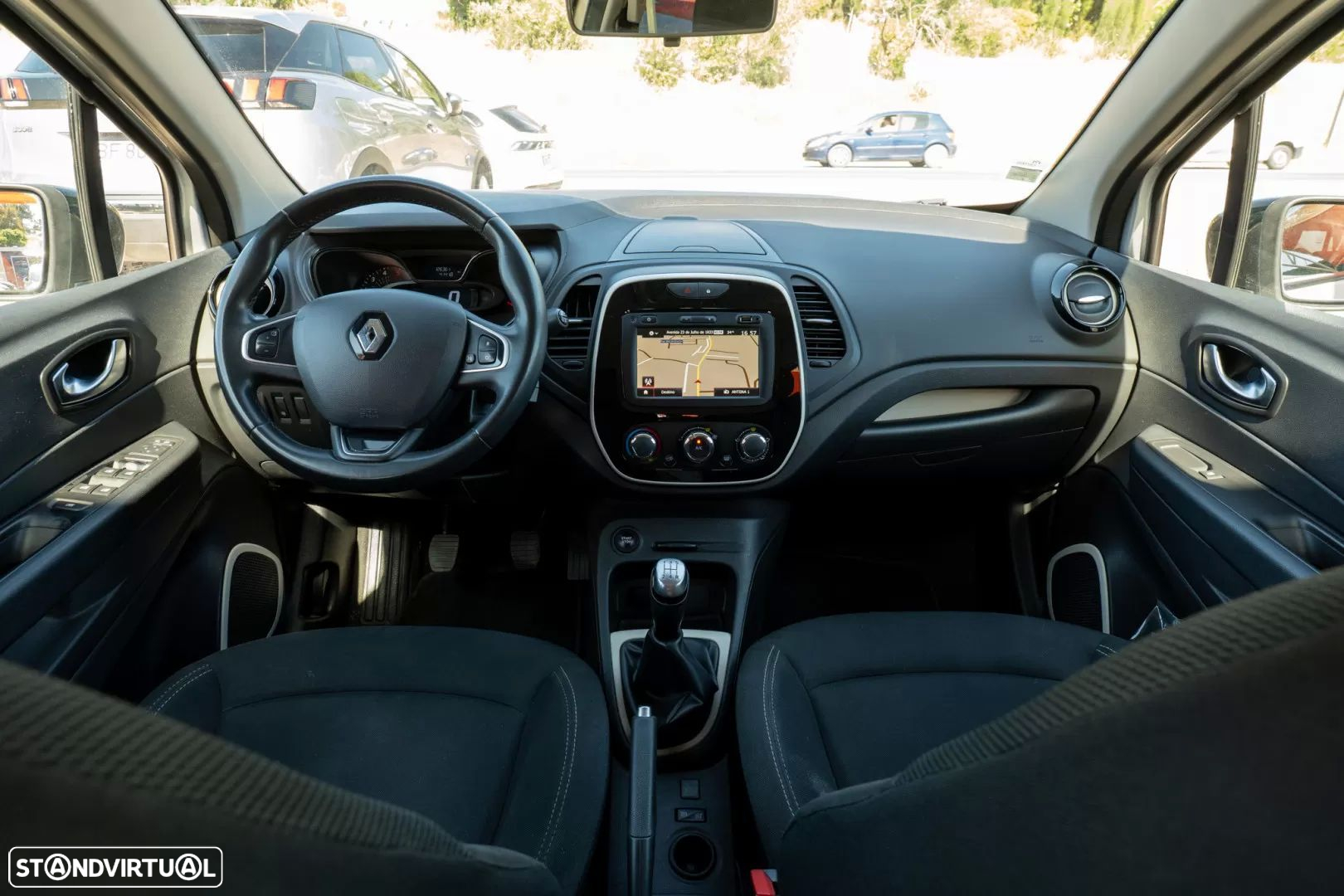 Renault Captur 1.5 dCi Exclusive - 8