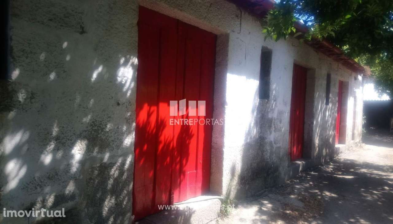 Venda Propriedade com 2 Moradias em Pedra e piscina, Ferreiros de Tend - Grande imagem: 4/35