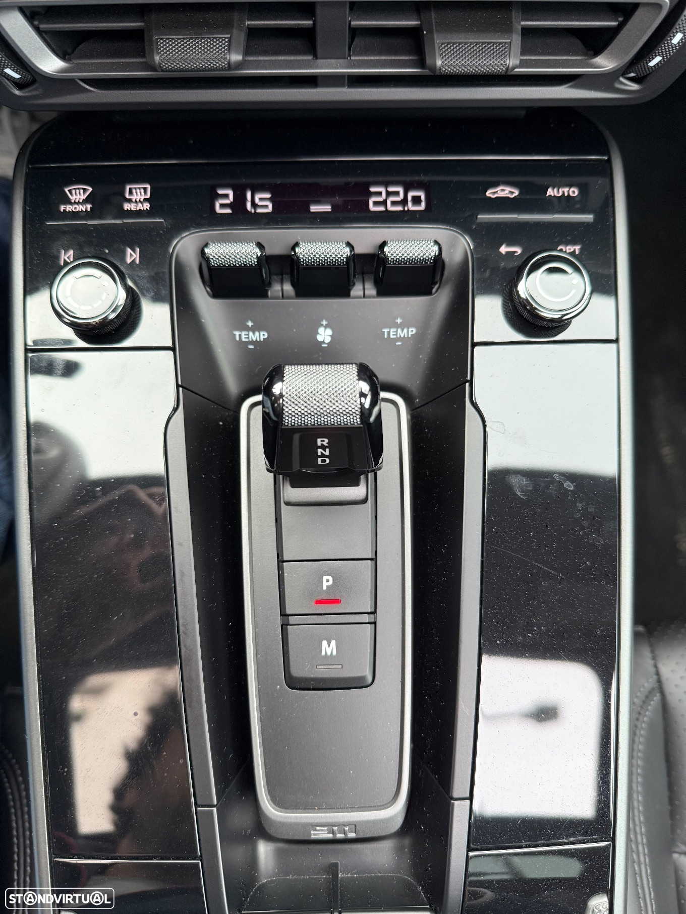 Porsche 911 (992) Carrera PDK - 43