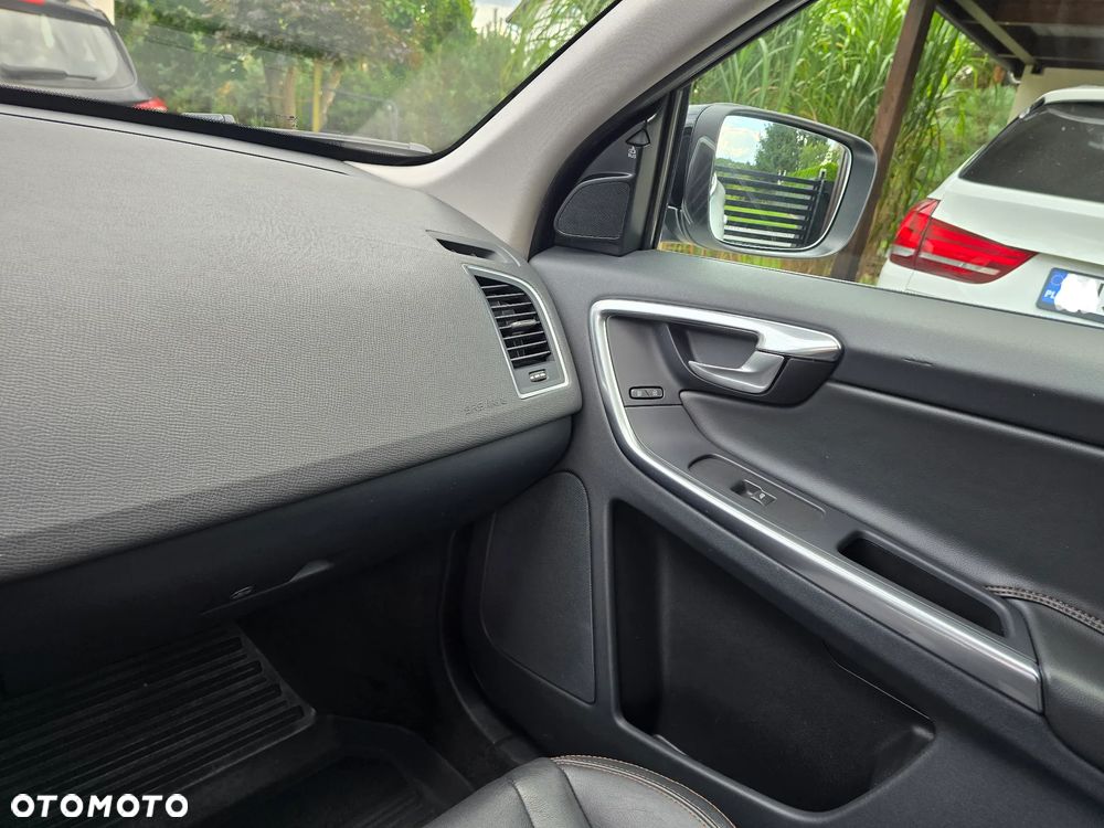 Volvo XC 60 T5 AWD Drive-E Summum - 18