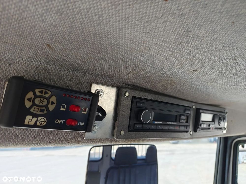 Mercedes-Benz VARIO - 27