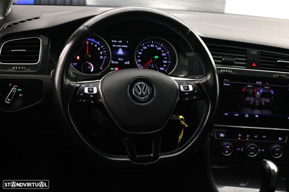 VW e-Golf AC/DC - 34