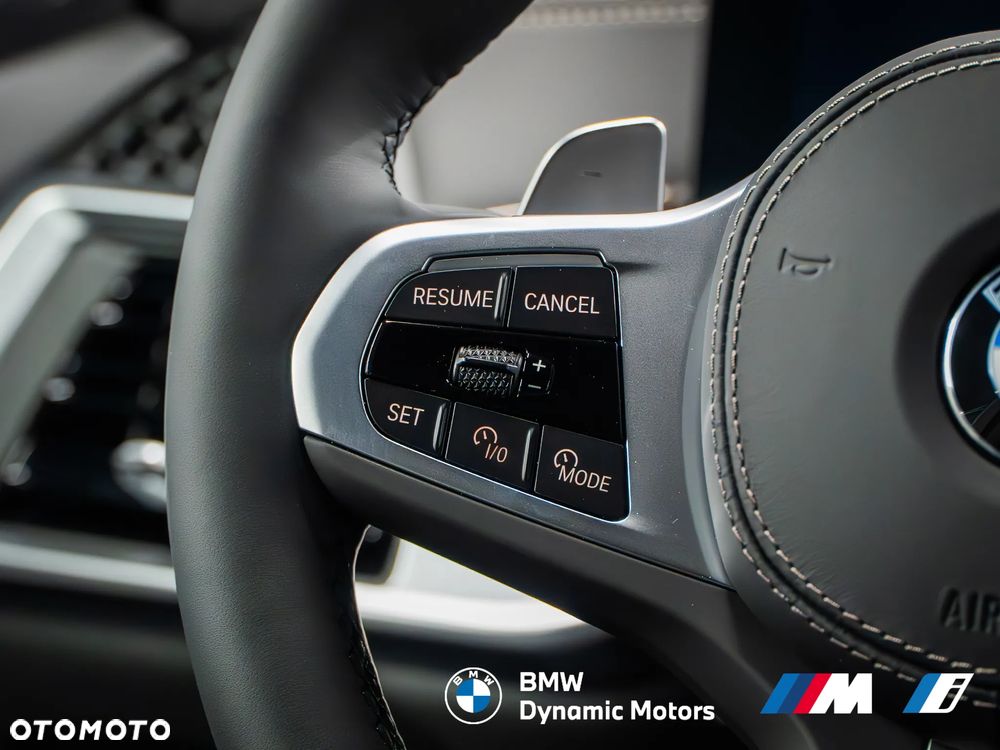BMW X5 xDrive40i - 26