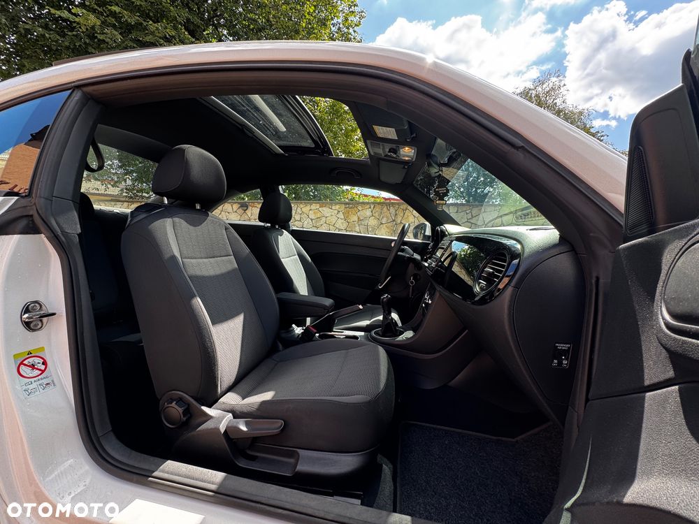 Volkswagen Beetle 1.2 TSI Design - 25