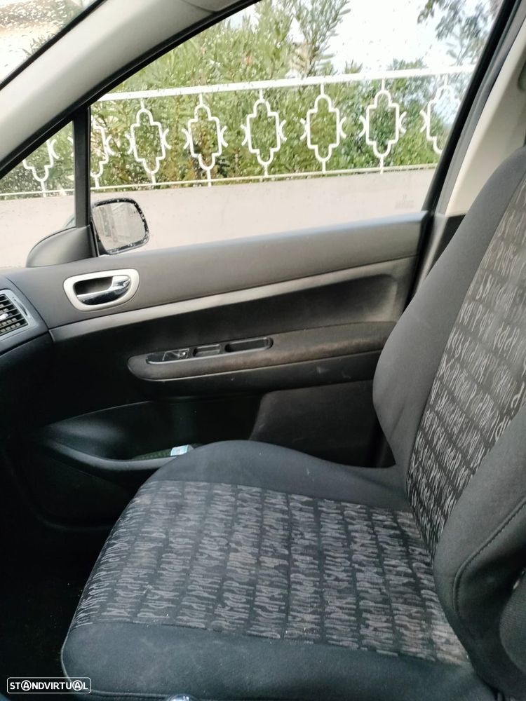 Peugeot 307 Break 1.6 HDi XS Premium - 10