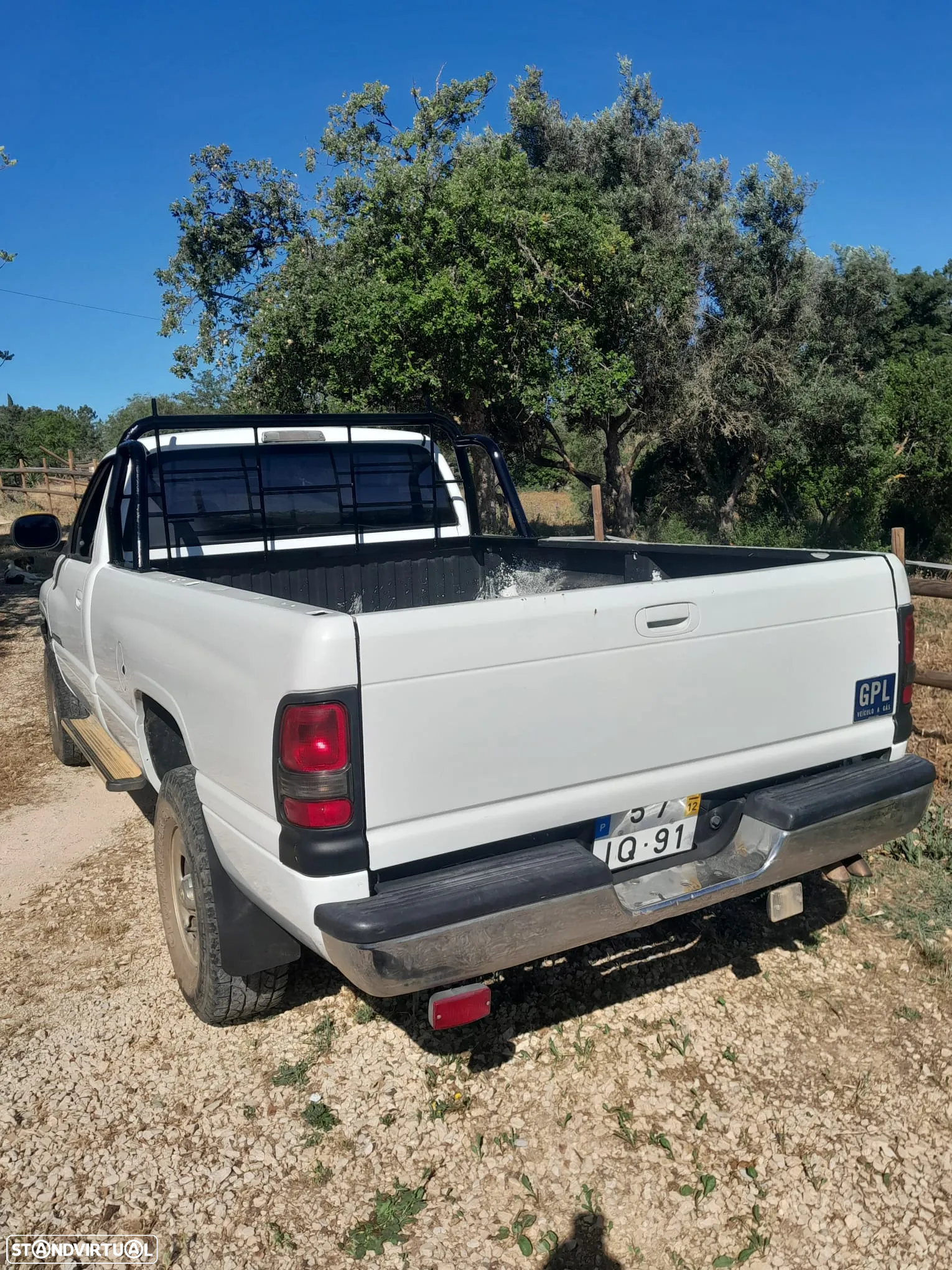 Dodge RAM - 2