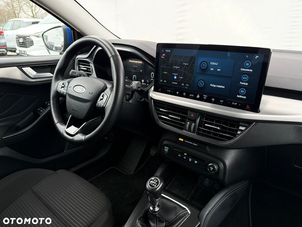 Ford Focus 1.0 EcoBoost Titanium X - 33