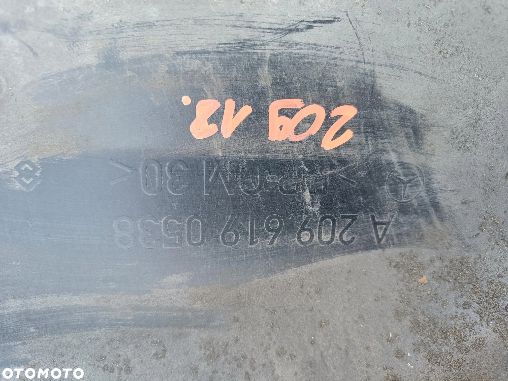 MERCEDES W209 CLK CABRIO OSŁONA KOŁA ZAPASOWEGO A2096190538 - 4